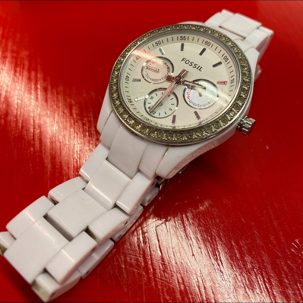 FOSSIL Women's Stainless Steel Glitz Quartz Watch